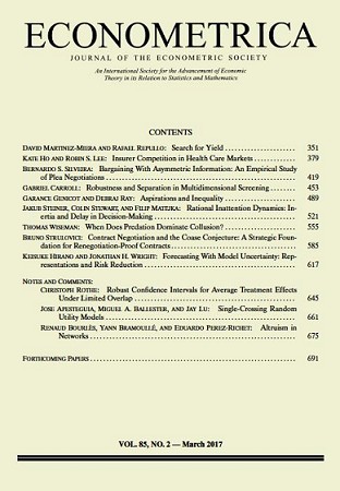 Targeted Vouchers, Competition Among Schools and the Academic Achievement of Poor Students thumbnail